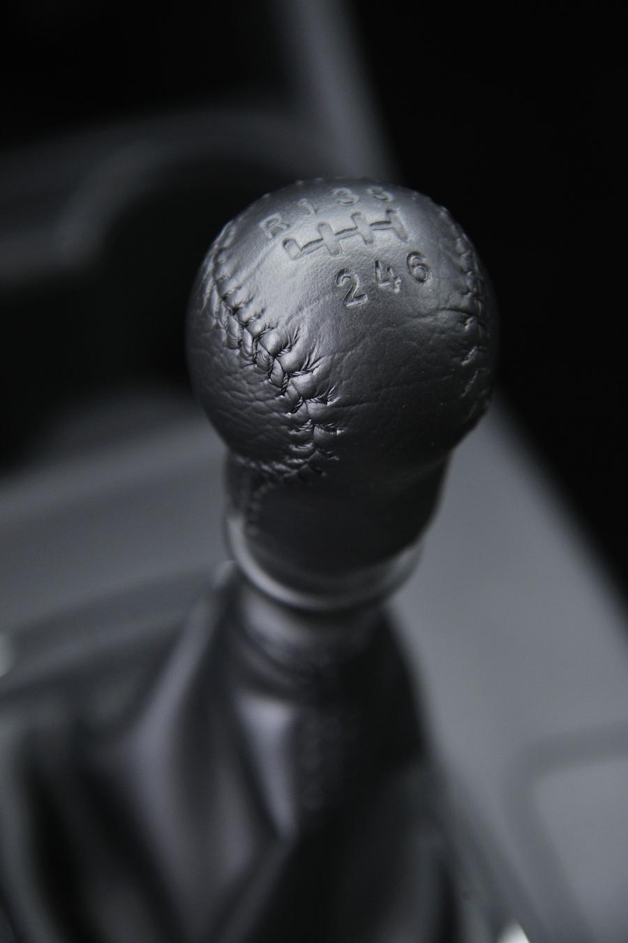  Mitsubishi Outlander 2012 года  (фото 17 из 89)